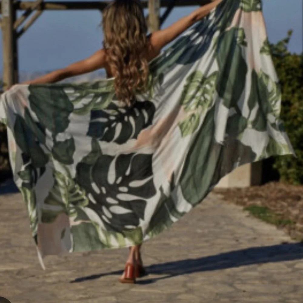 Virginia Wolf NWT Wrap, style many different ways, 42”x80”